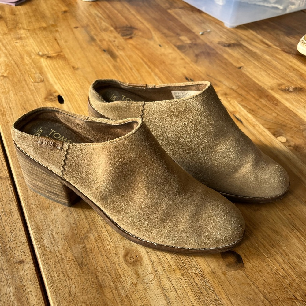 Women’s Tom’s Leila Suede Slip On Mules 8